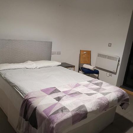 Jadwin Beautiful Room Share Toilet 2 People London Eksteriør bilde